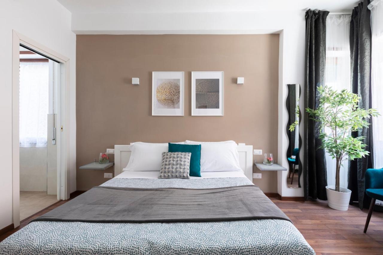 Momo Central Rome 3 Bed & Breakfast *