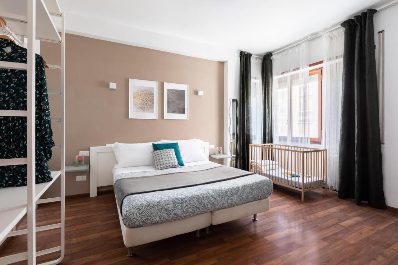 Momo Central Rome 3 Bed & Breakfast *