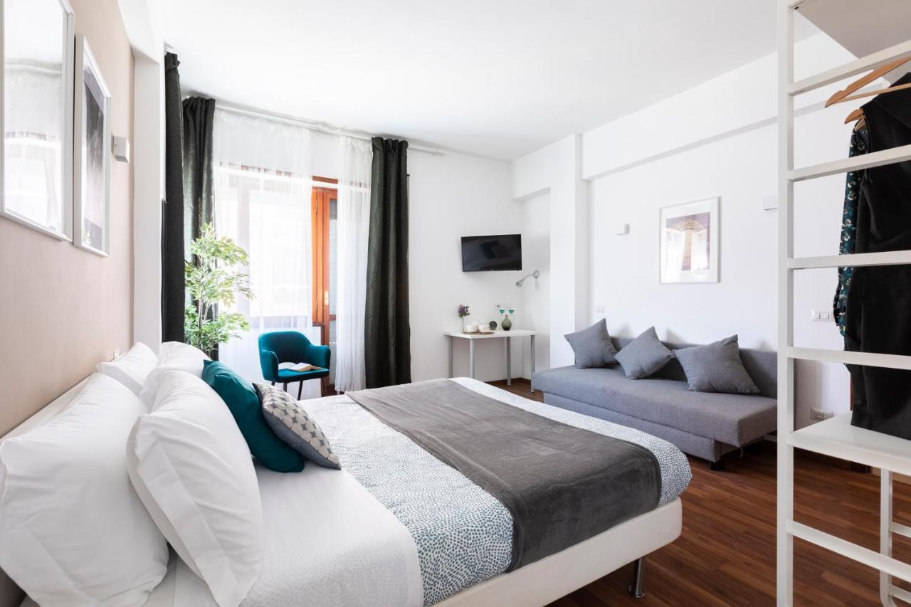 Momo 3 * Roma